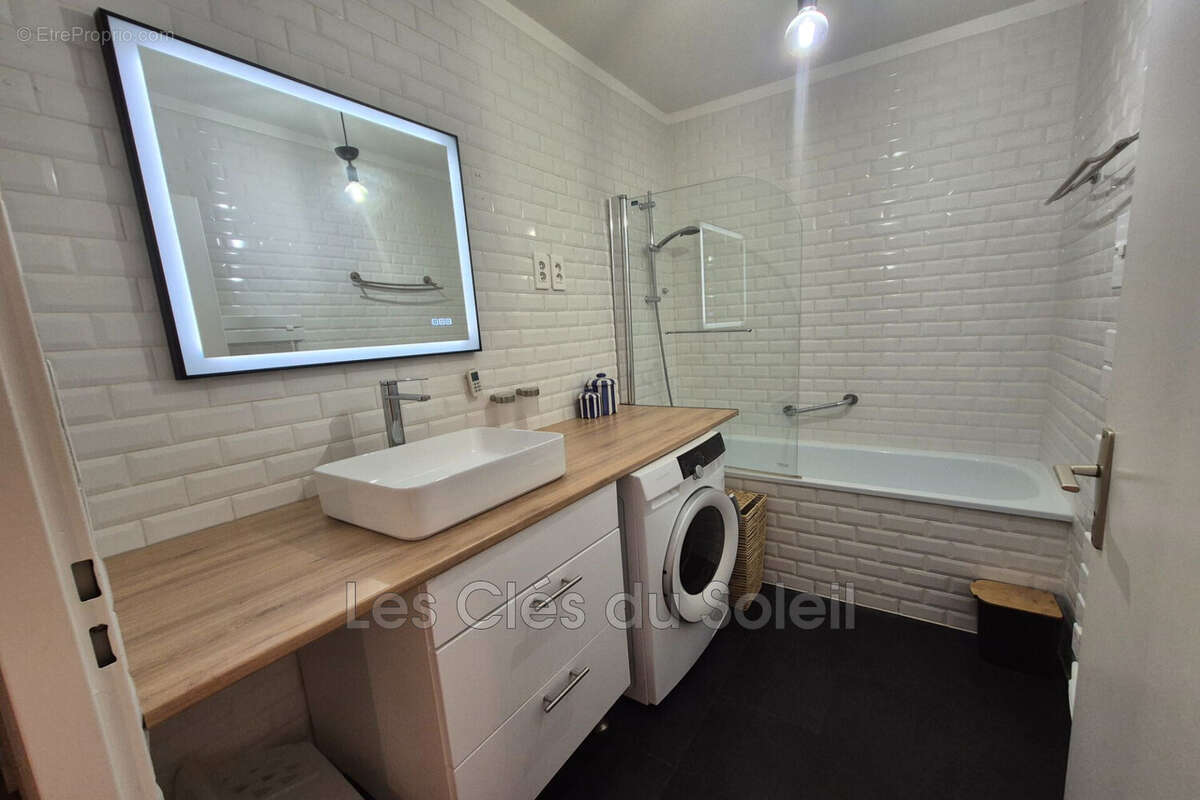 Appartement 69 m² à Toulon  - photo 6