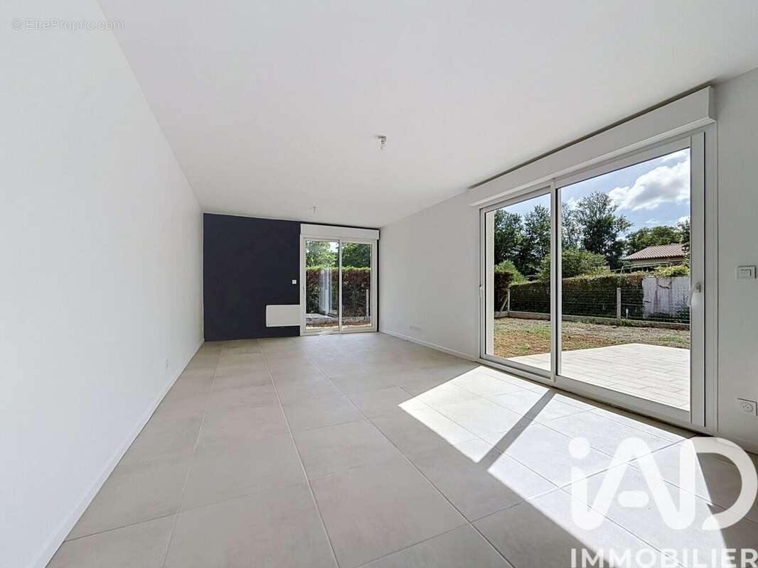 Maison 95 m² à Castelnau-De-Medoc  - photo 3