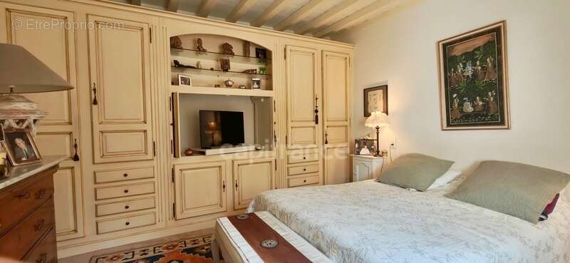 Maison à FONTVIEILLE