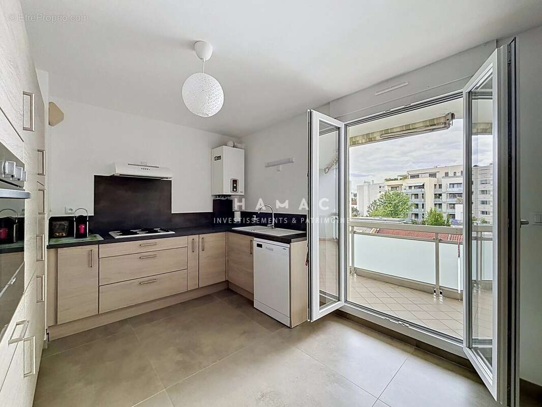 Appartement à LYON-7E