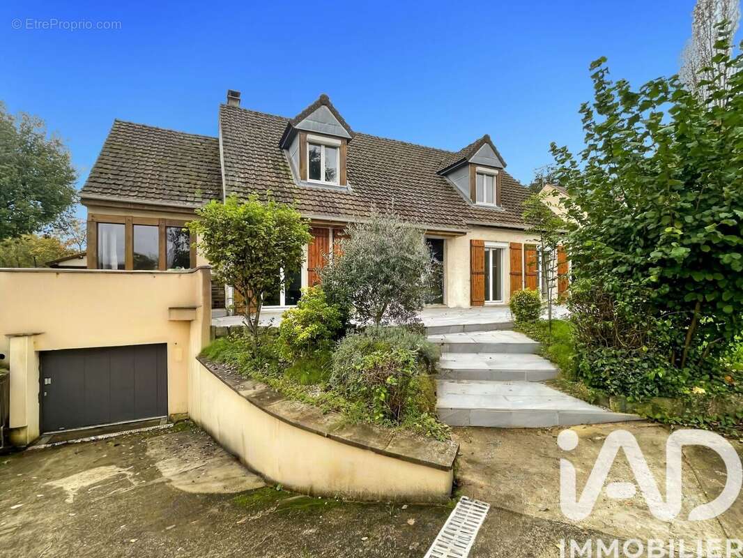 Photo 2 - Maison à CELY