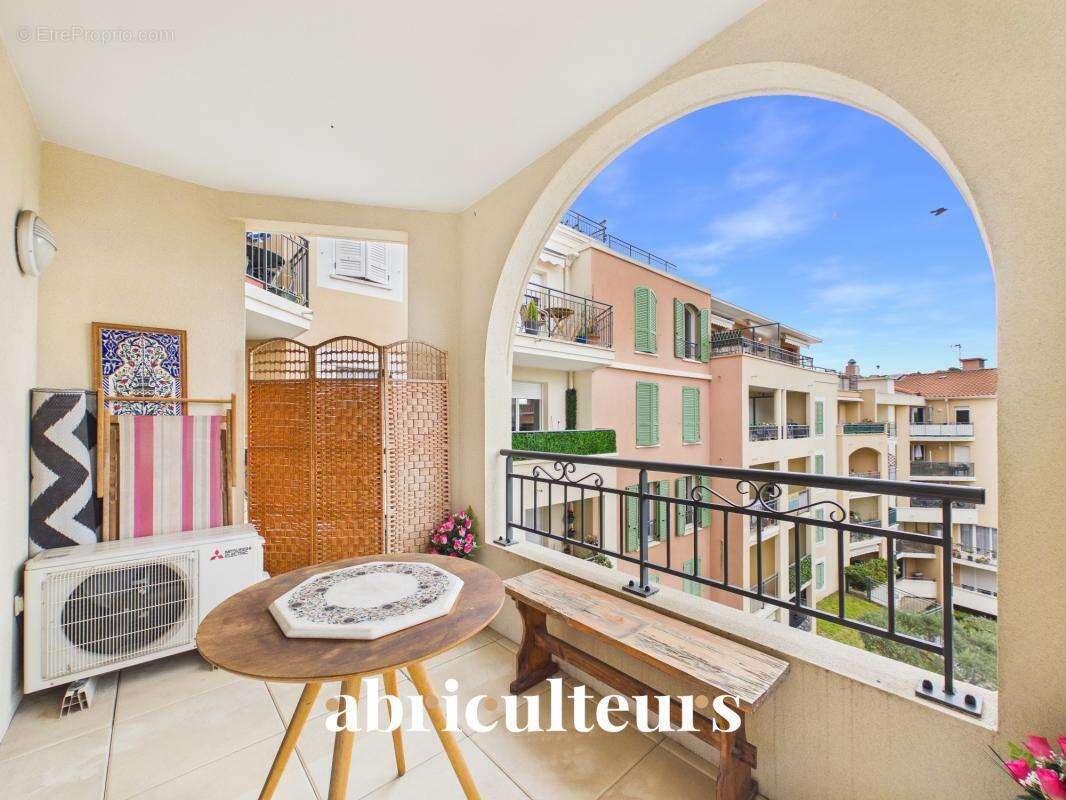 Appartement à CAGNES-SUR-MER