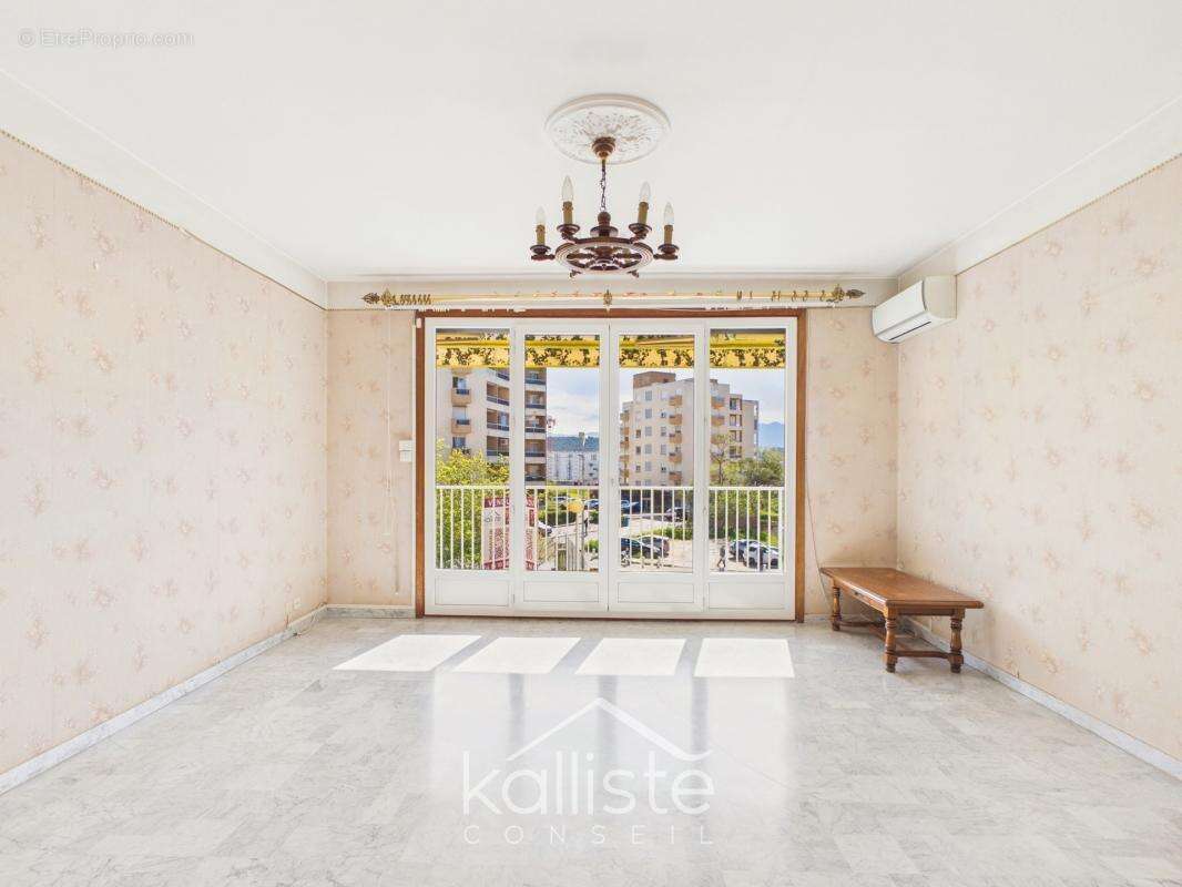 Appartement à AJACCIO