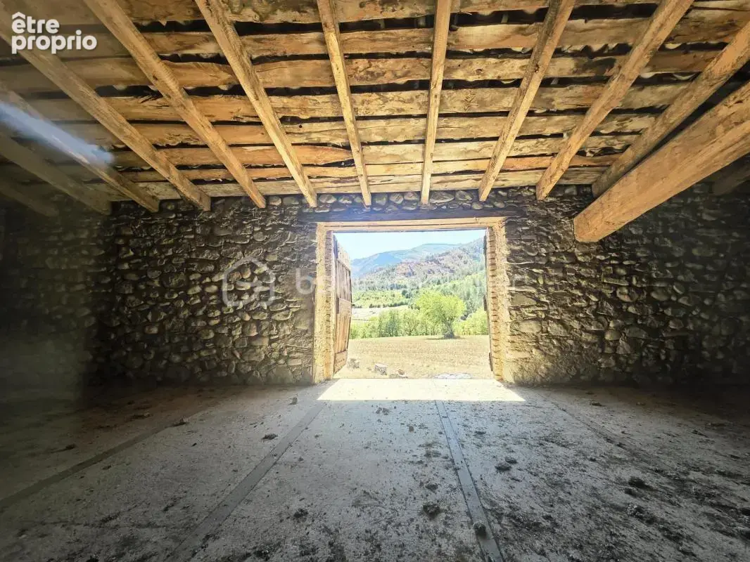 Ancienne ferme de caractère sur 3,4 hectares – Un cadre de vie exceptionnel aux portes de Die - photo 29