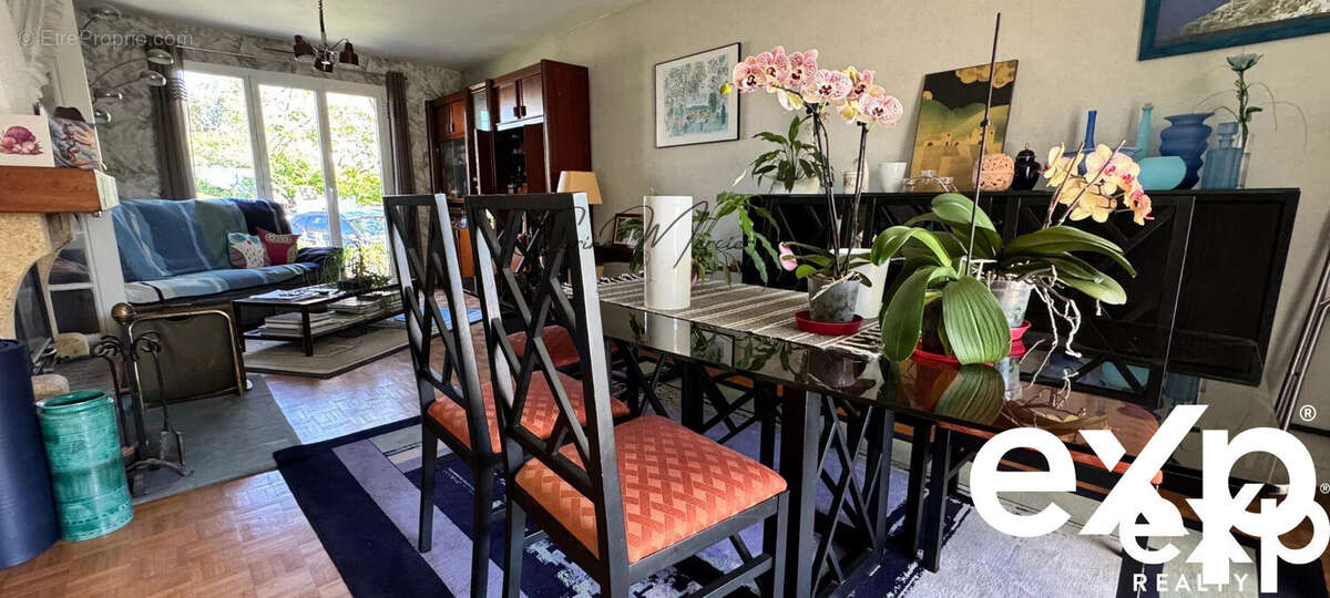 Maison à TACOIGNIERES