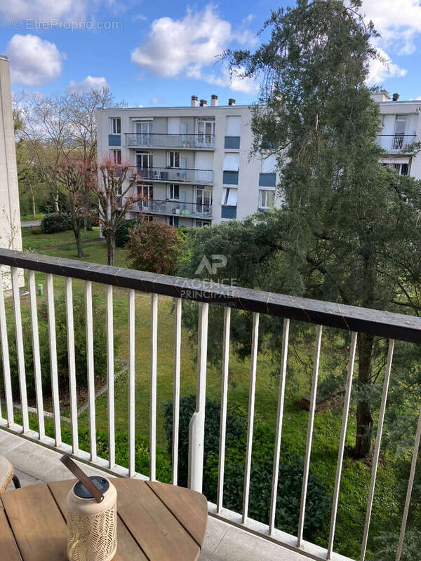 Appartement à MAISONS-LAFFITTE