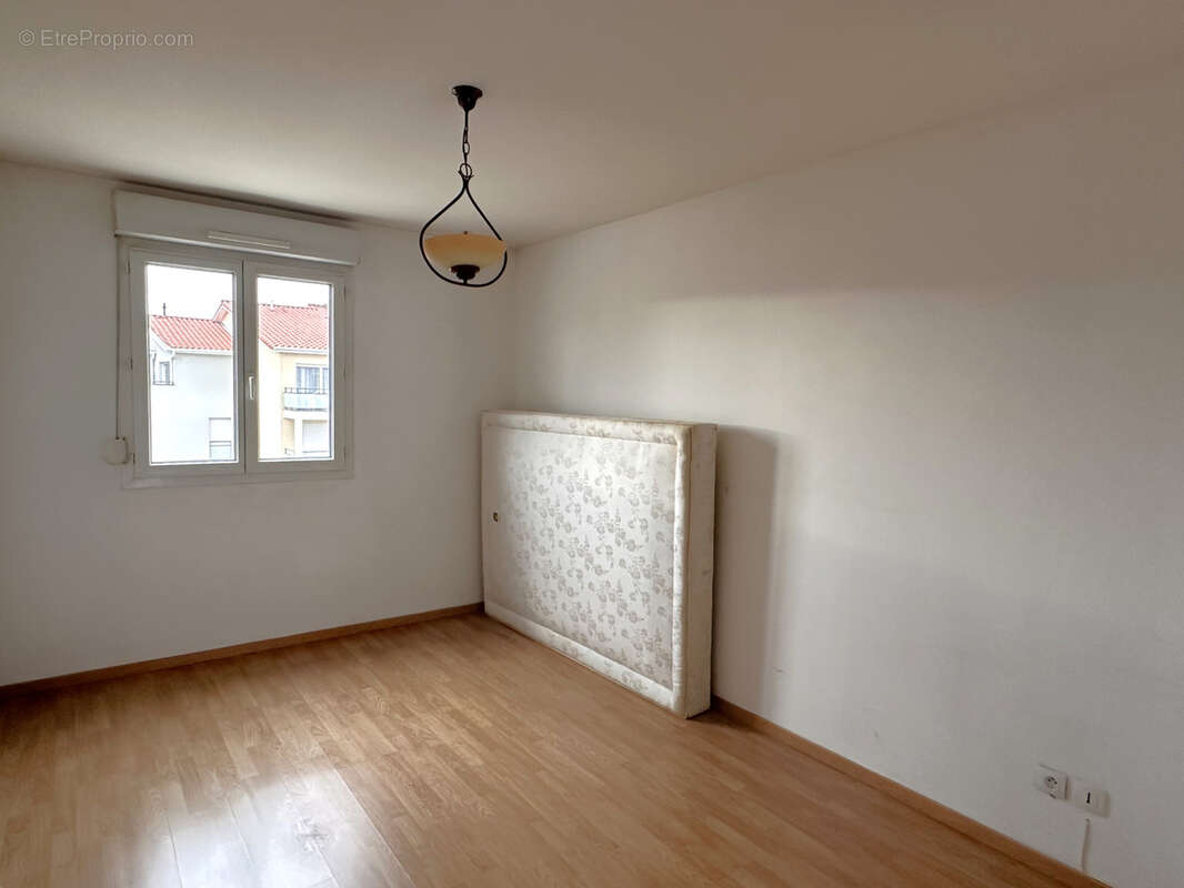 Appartement à CRAPONNE