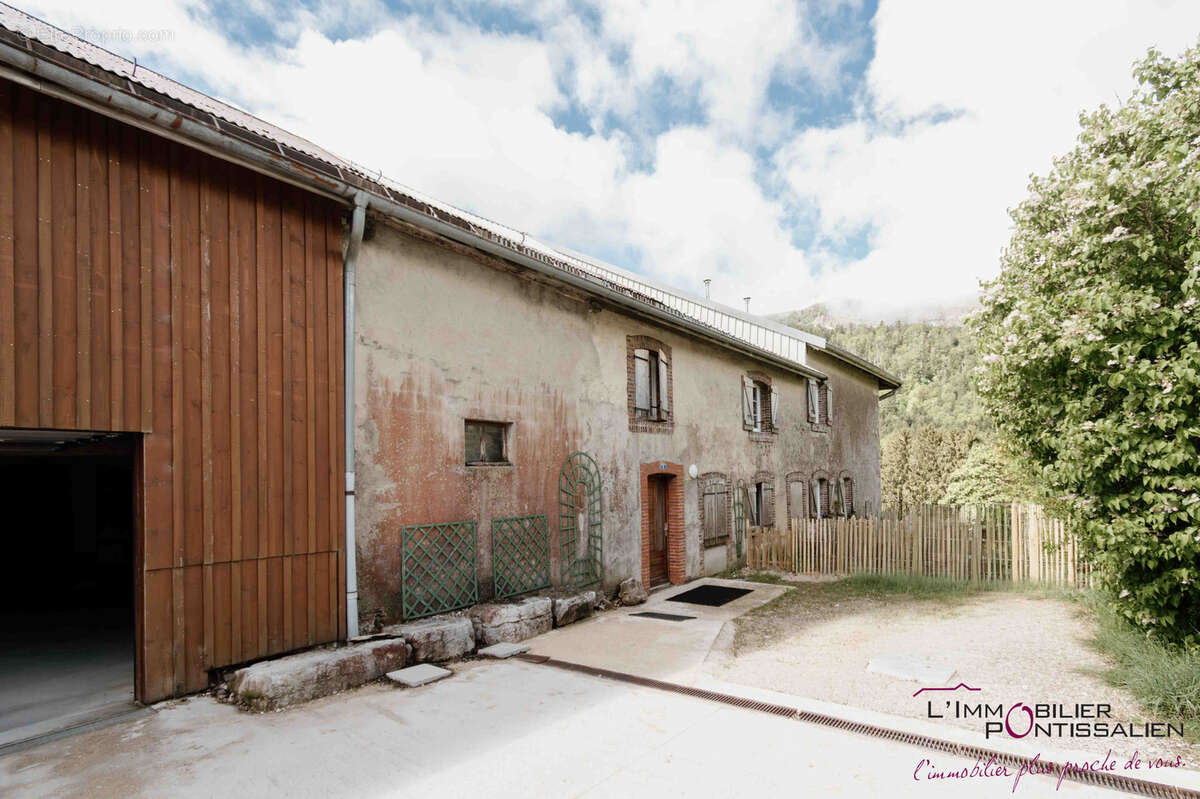 Appartement à JOUGNE