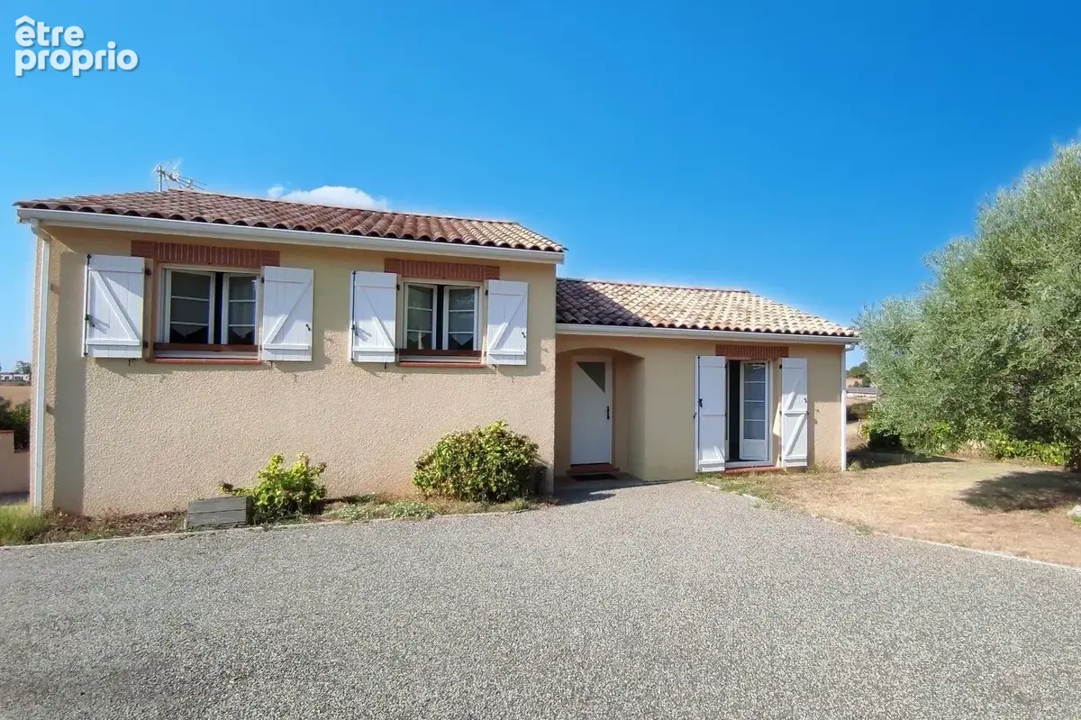 Photo Maison à L'isle-Jourdain au prix de 302 500€