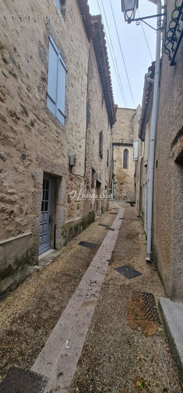 Maison à FABREZAN