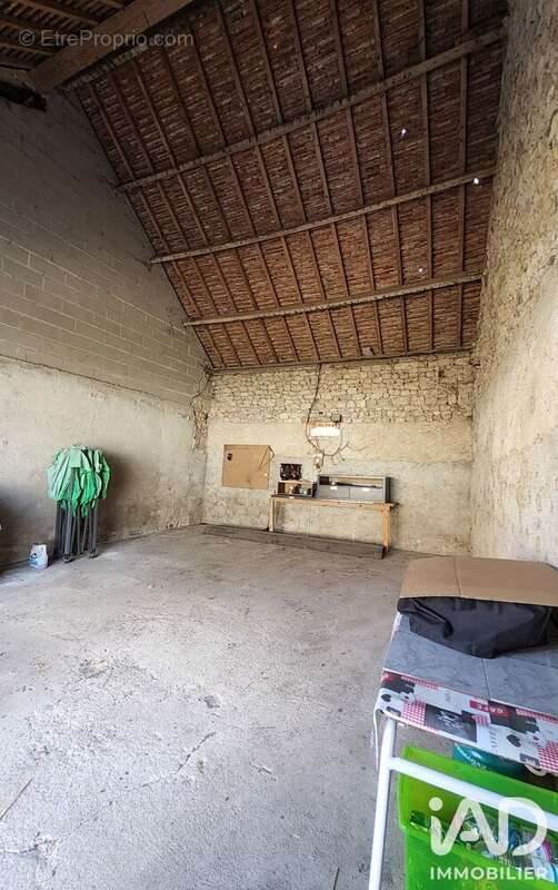 Maison 135 m² à Concriers  - photo 4