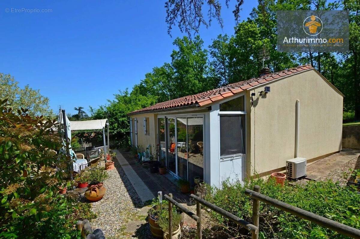 Maison à DURAS