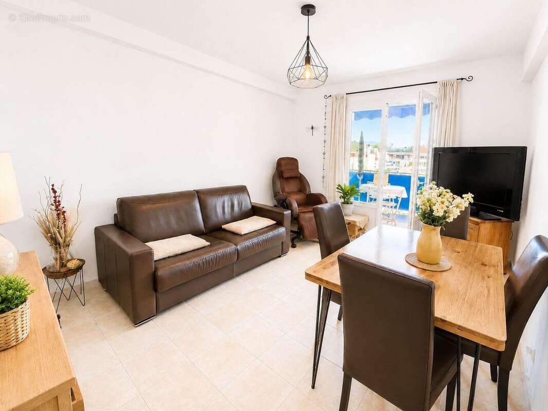   - Appartement à NICE