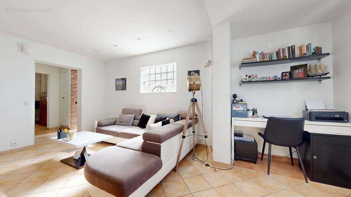 Maison 92 m² à Montfermeil  - photo 4