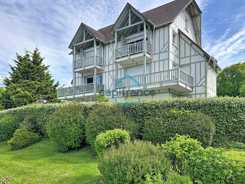 Appartement à TROUVILLE-SUR-MER