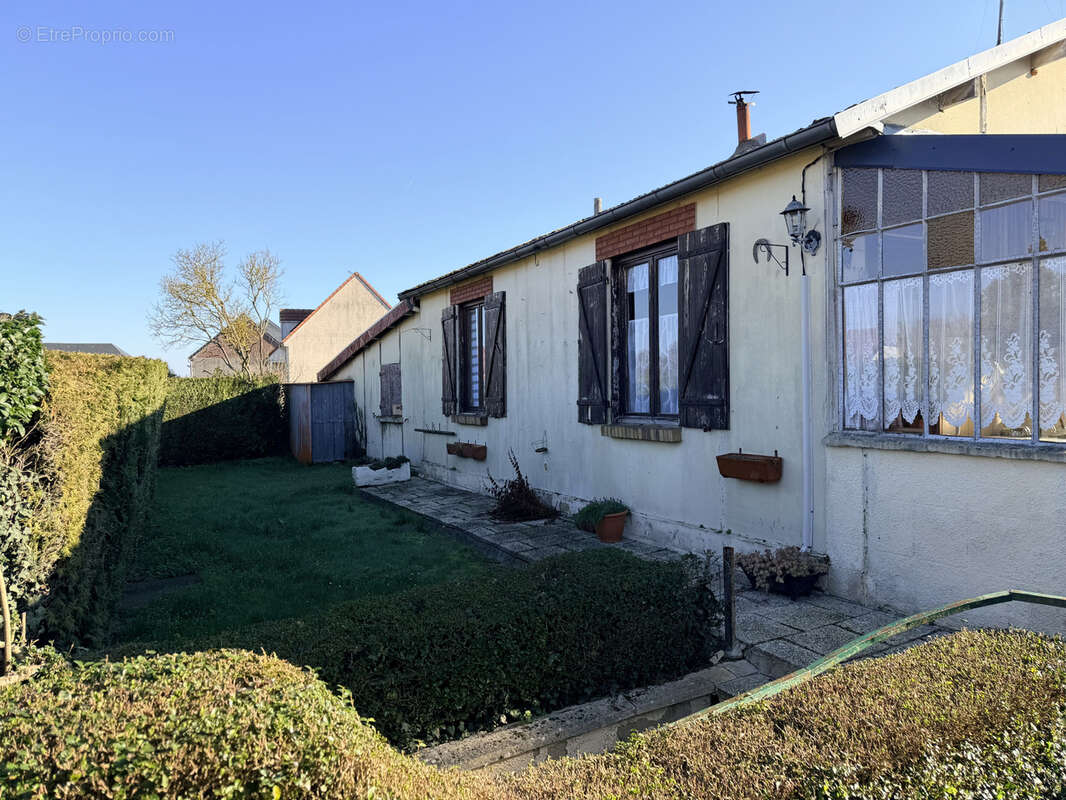 Maison à SERAUCOURT-LE-GRAND