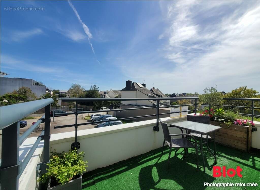 Appartement à SENE