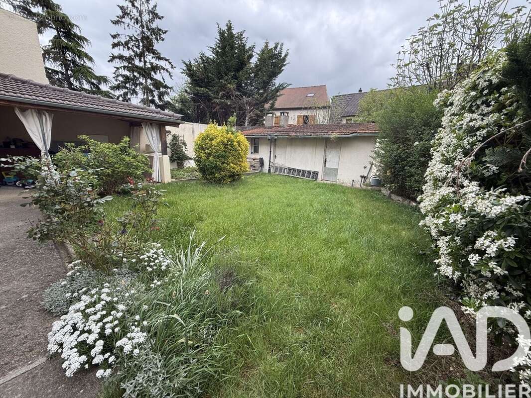 Photo 3 - Maison à VIRY-CHATILLON
