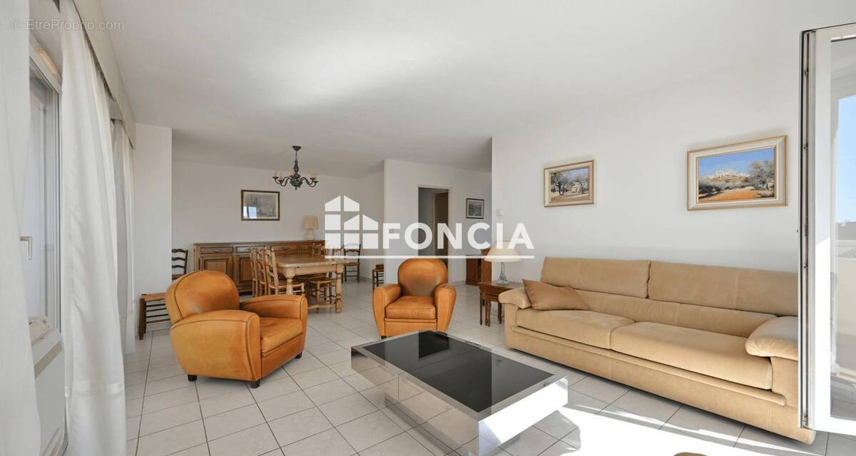 Appartement à NIMES