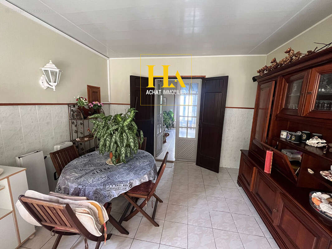 Maison Saint Leu - La Chaloupe 7  pièces 262,76 m2 - photo 14