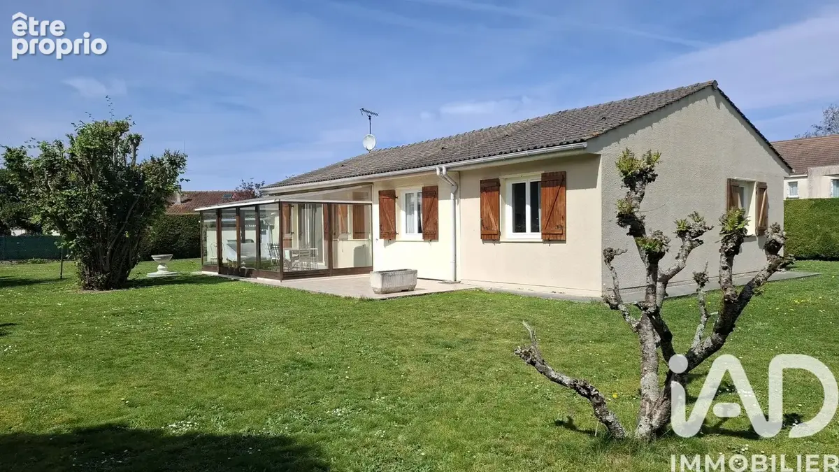 Photo 1 - Maison à CHEVANNES