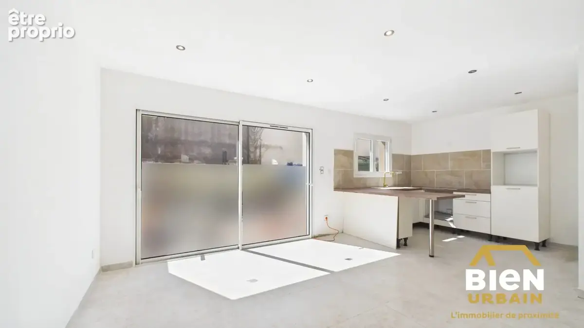 Maison 4 pièces 85 m² à vendre à Garons (30128) - photo 2