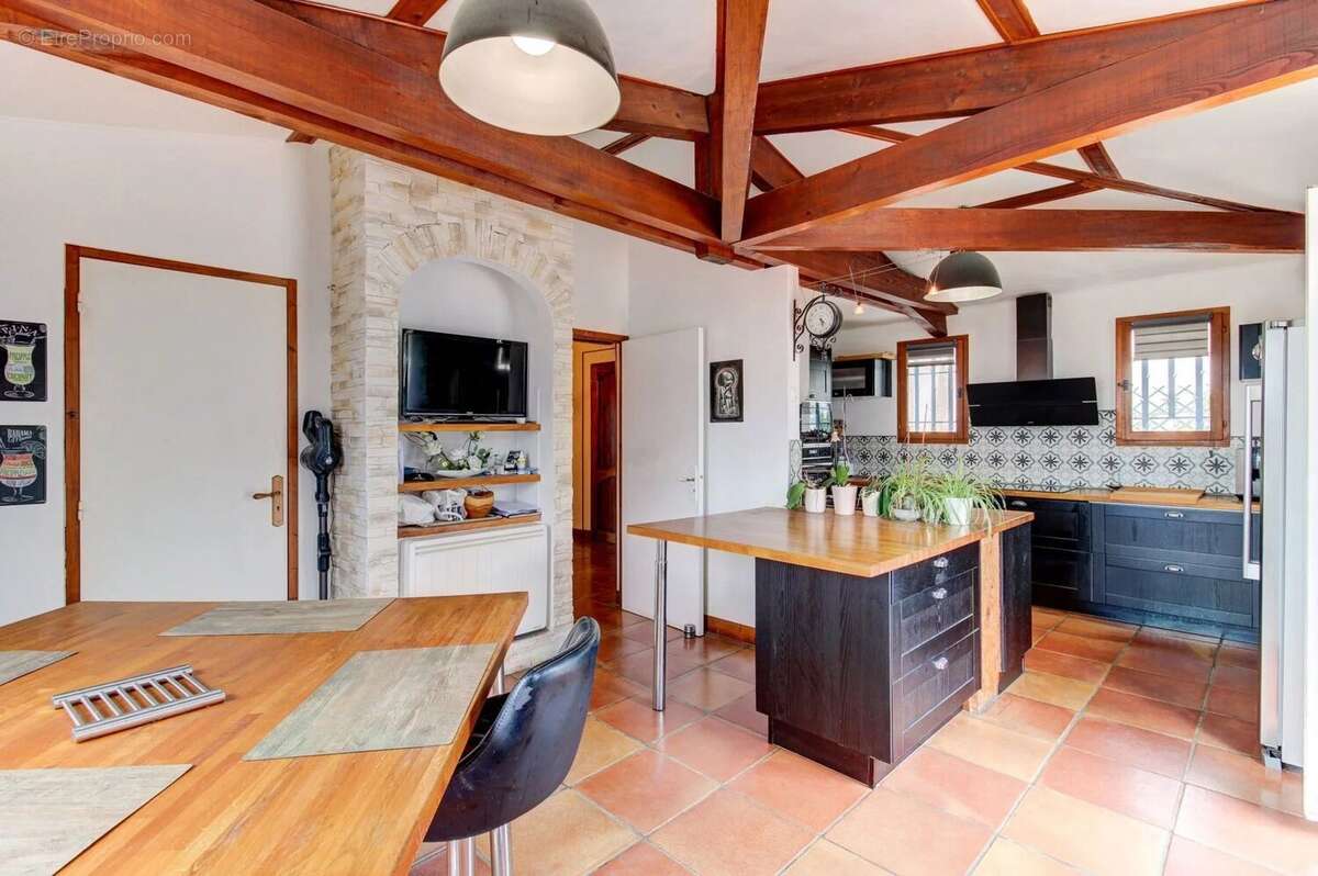 Maison à SAINT-MARTIN-DU-VAR