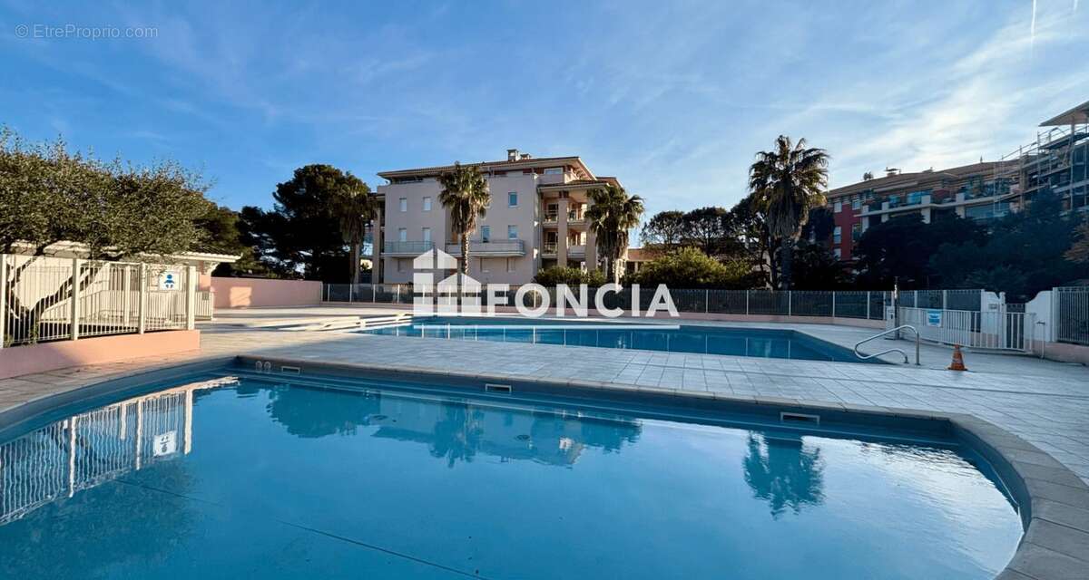 Appartement à FREJUS