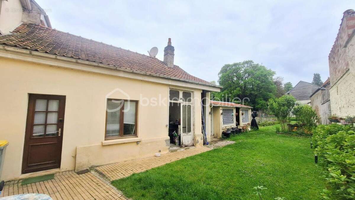 Maison à AUXI-LE-CHATEAU