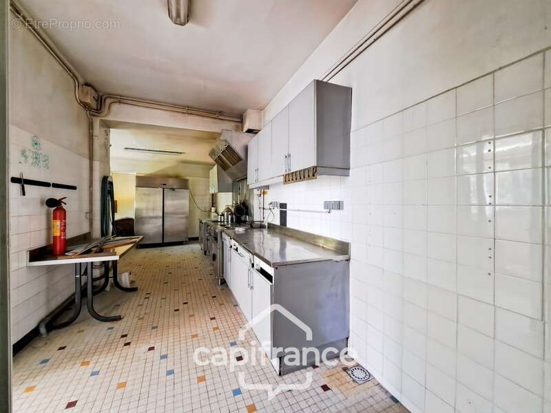 Ancien bar-restaurant avec logement – Fort potentiel au cœur de Châteaumeillant - photo 43