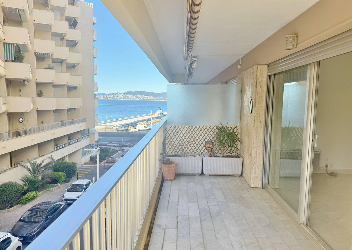 Appartement à SAINT-RAPHAEL