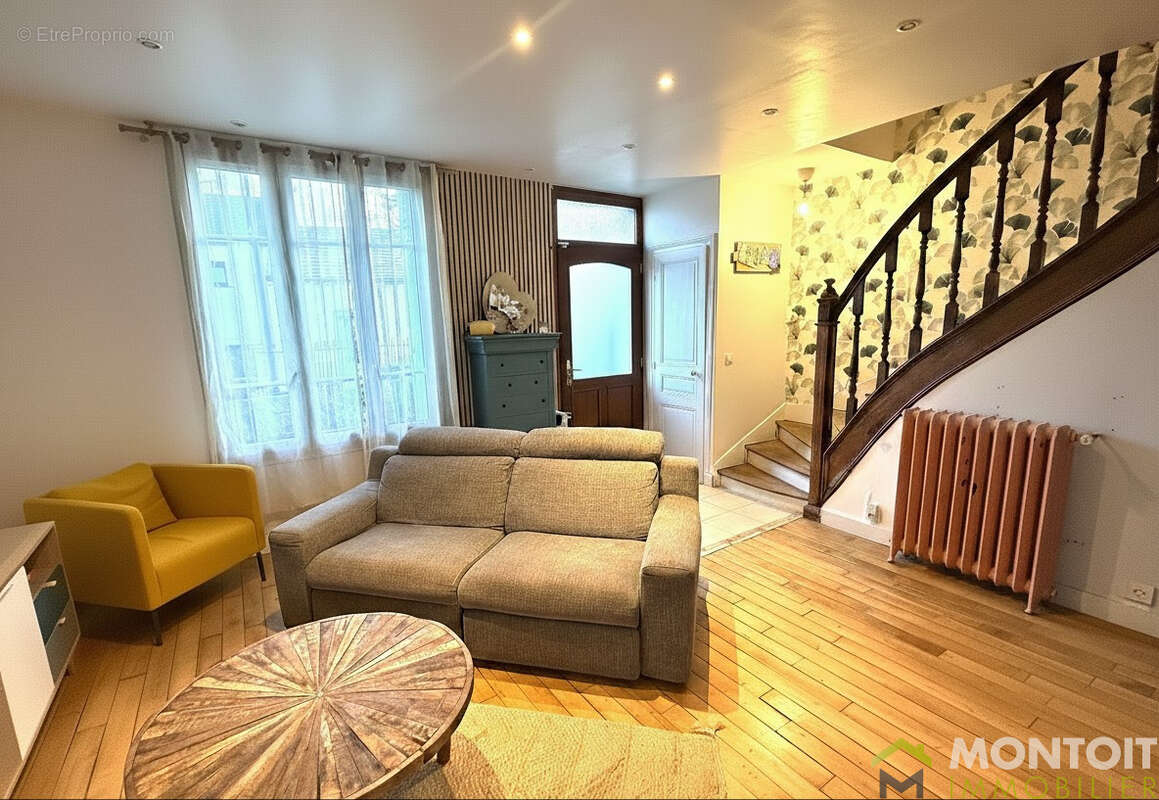 Maison à THIAIS