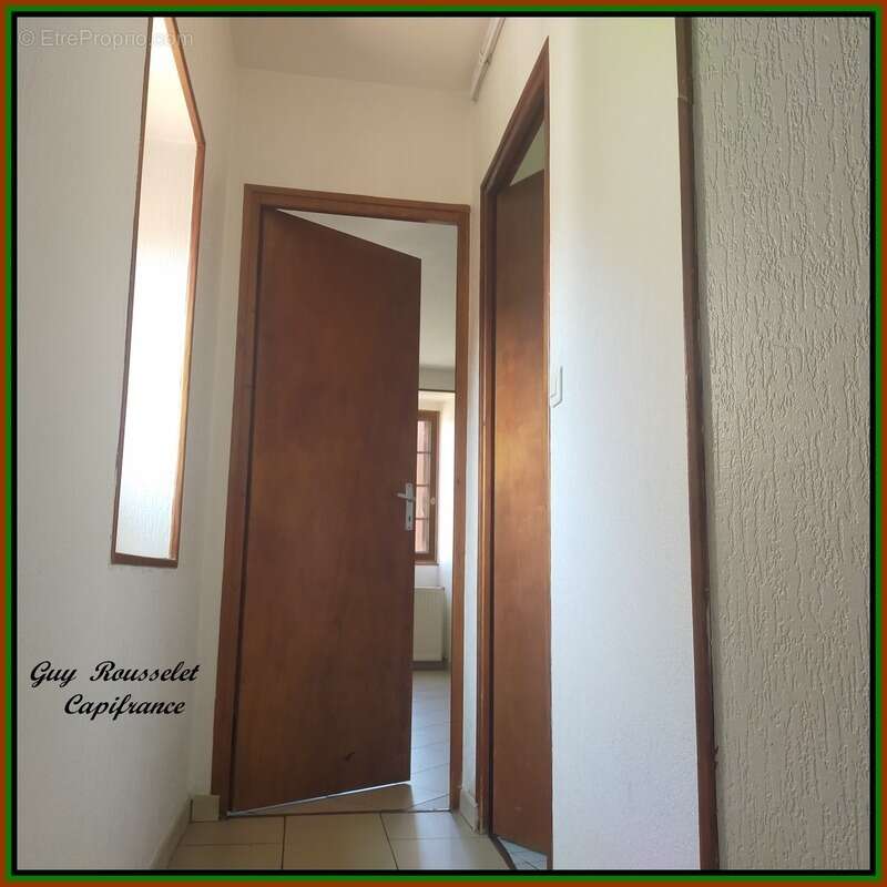 Maison à ALISE-SAINTE-REINE