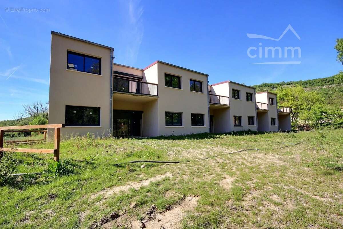 Appartement à LIVRON-SUR-DROME