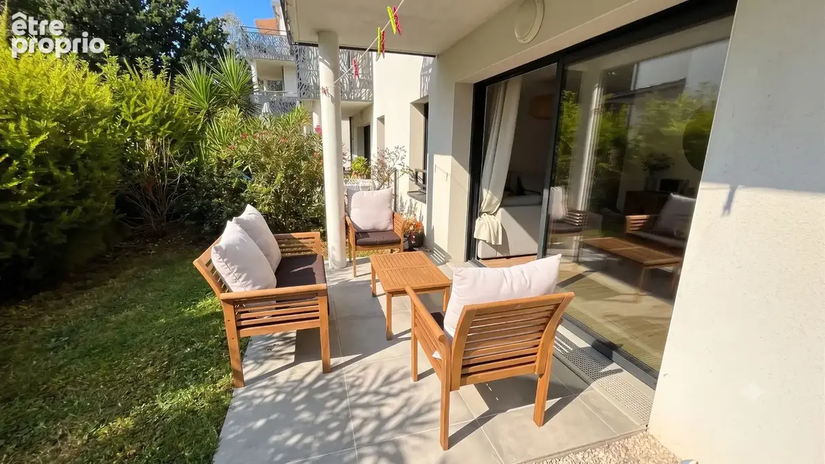 Fouesnant, bourg à pied, très bel appartement T2 avec terrasse. - photo 3