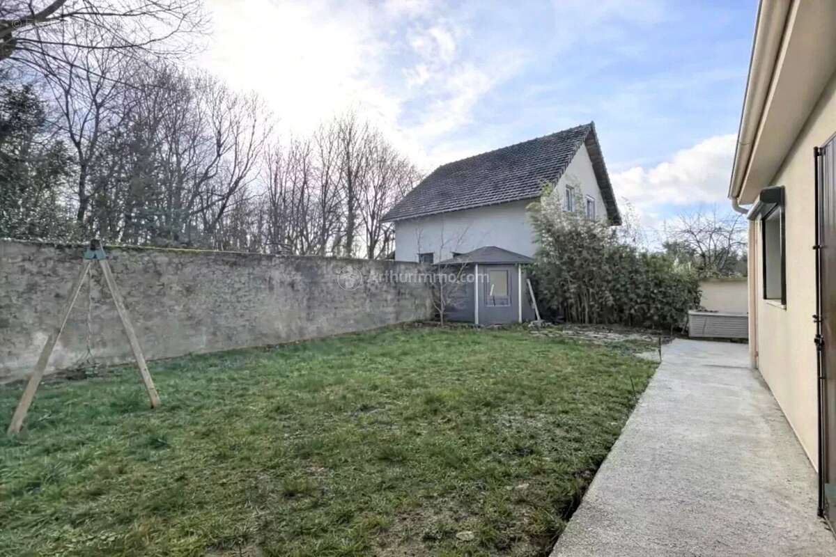 Maison à CHALIFERT