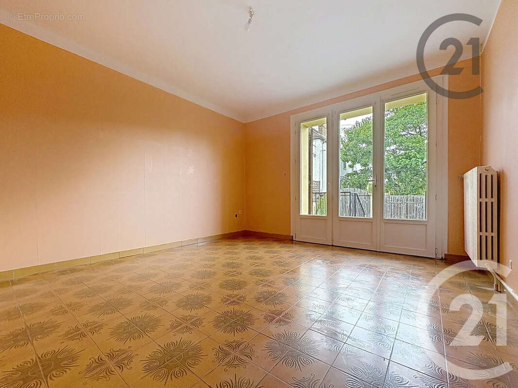 Maison 126 m² à Salins  - photo 5