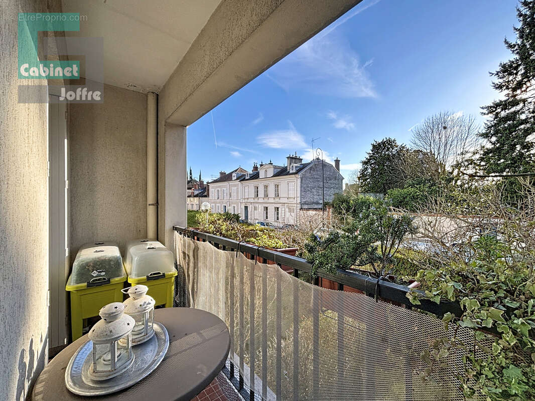 Appartement à FONTAINEBLEAU