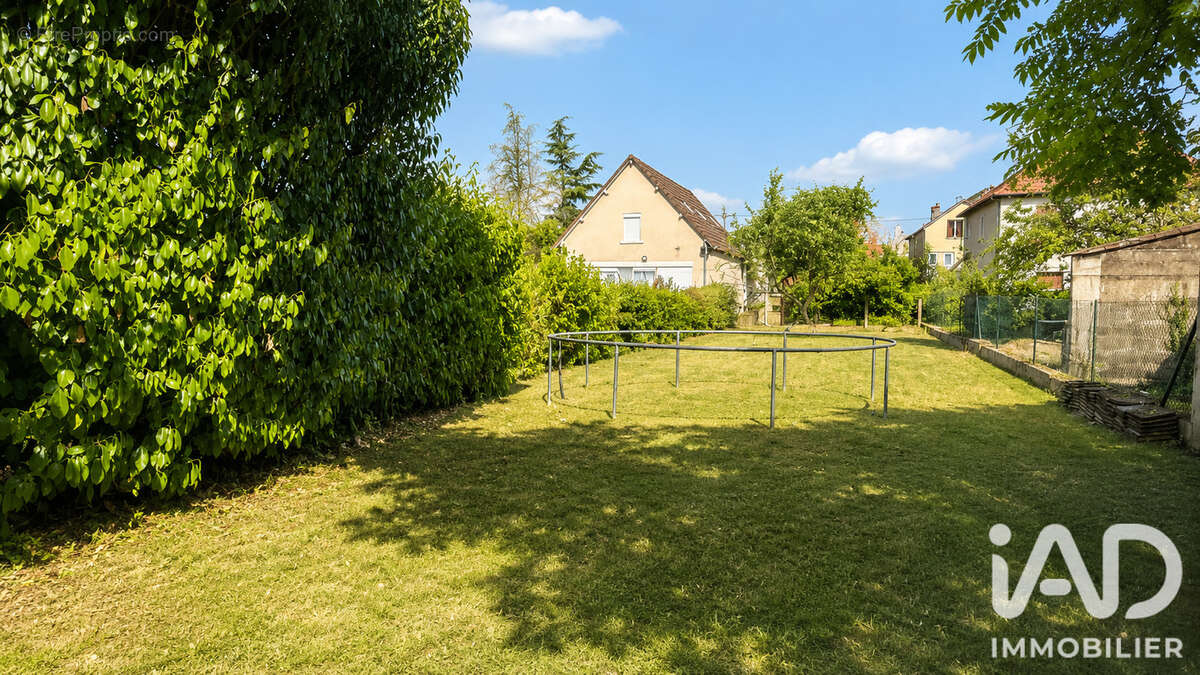 Maison 82 m² à Vierzon  - photo 9