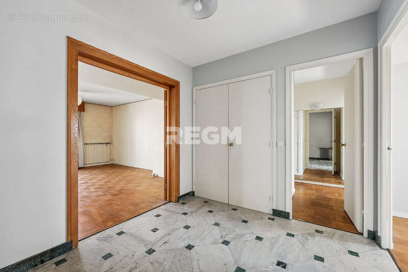 Centre-ville   aux portes de sceaux   superbe 4 pièces de 102 m2 - photo 4