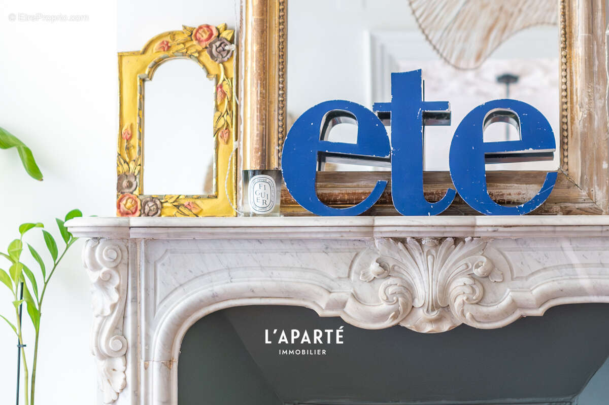 Appartement à MARSEILLE-6E
