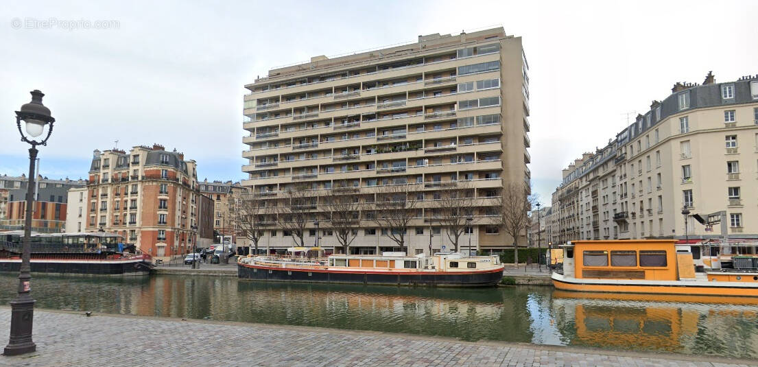 Appartement à PARIS-19E
