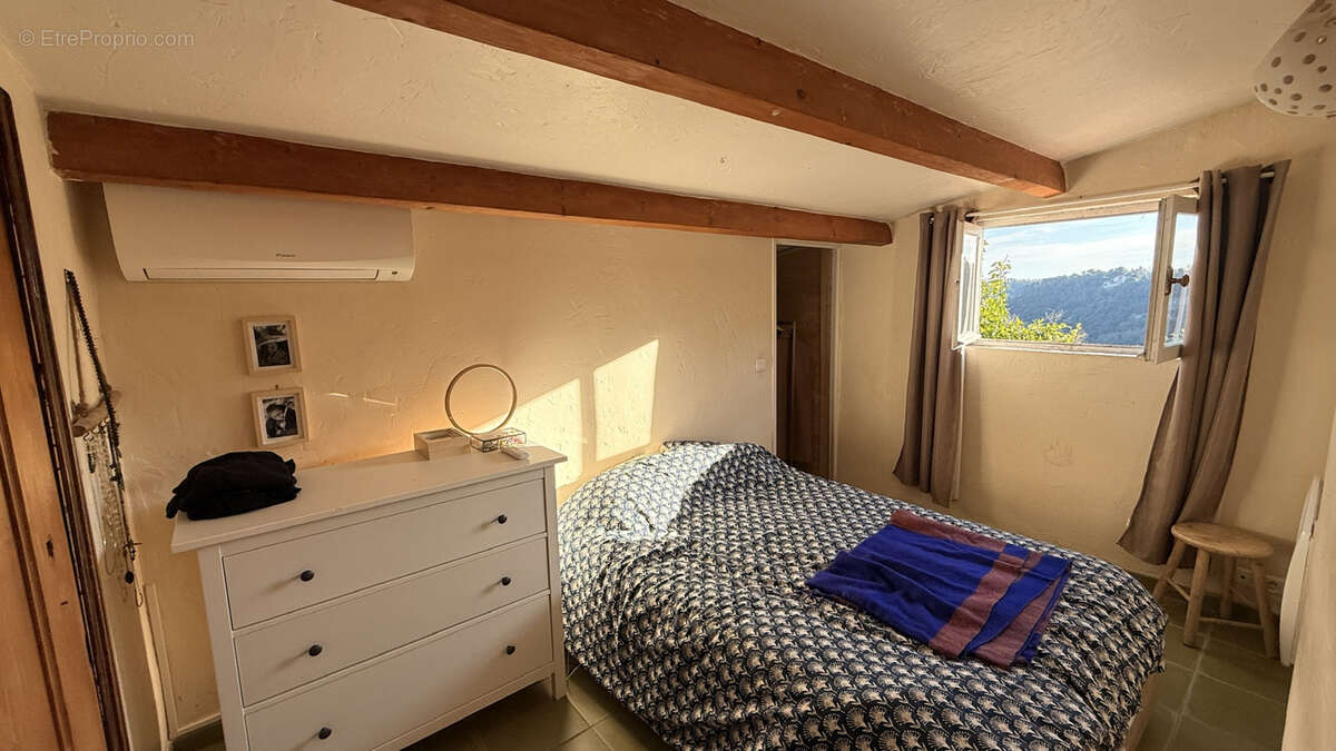 Maison à SAINT-JEANNET