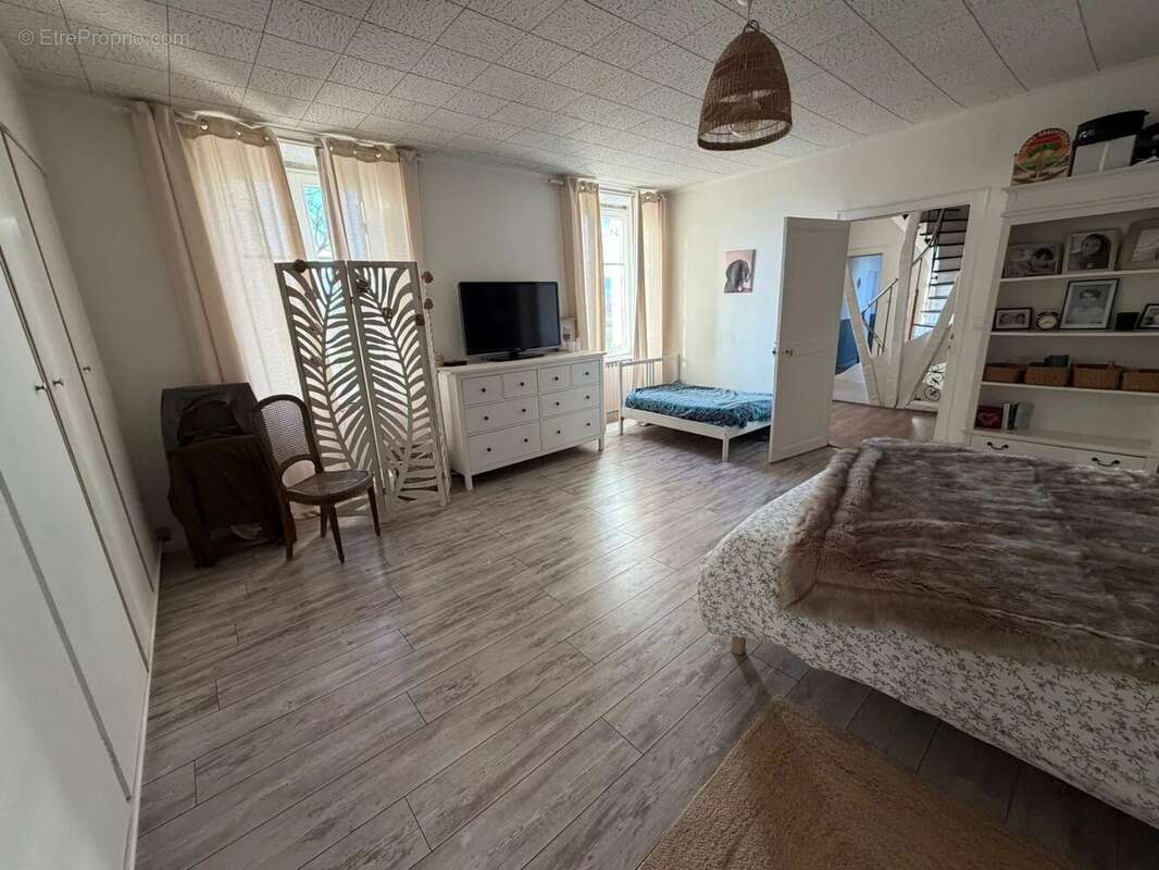 Maison à GERMIGNY-SUR-LOIRE