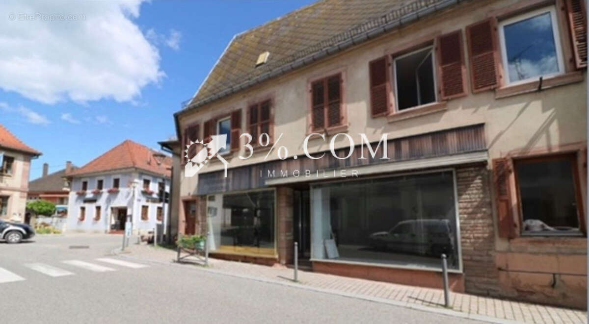 3%.COM LOCAL COMMERCIAL au centre de Dettwiller - photo 3