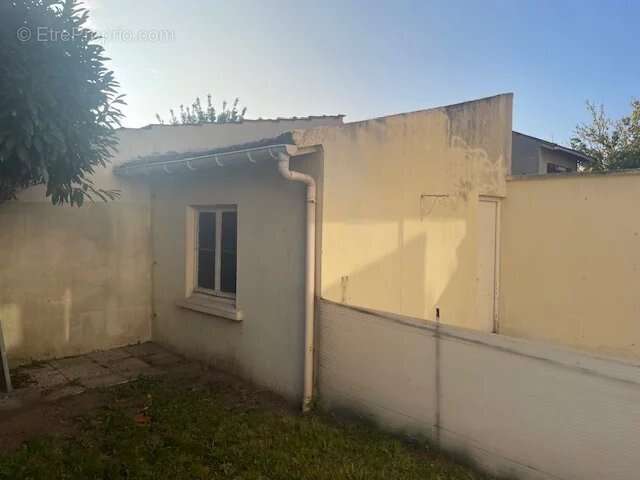 Maison à SARTROUVILLE