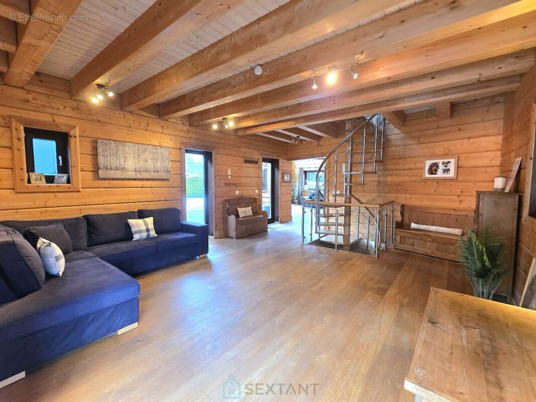 Maison à LES HOUCHES