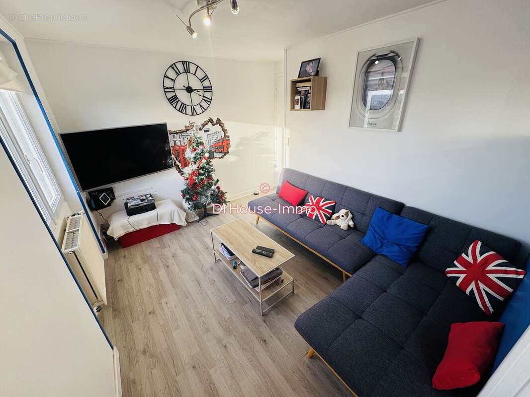 Appartement à GREGES