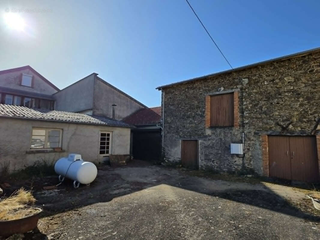 Maison à TANUS