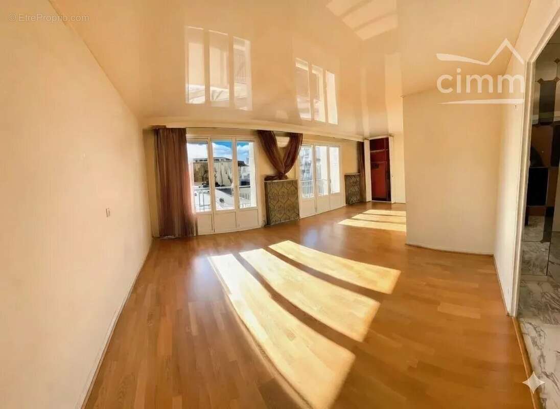 Appartement à VILLEURBANNE